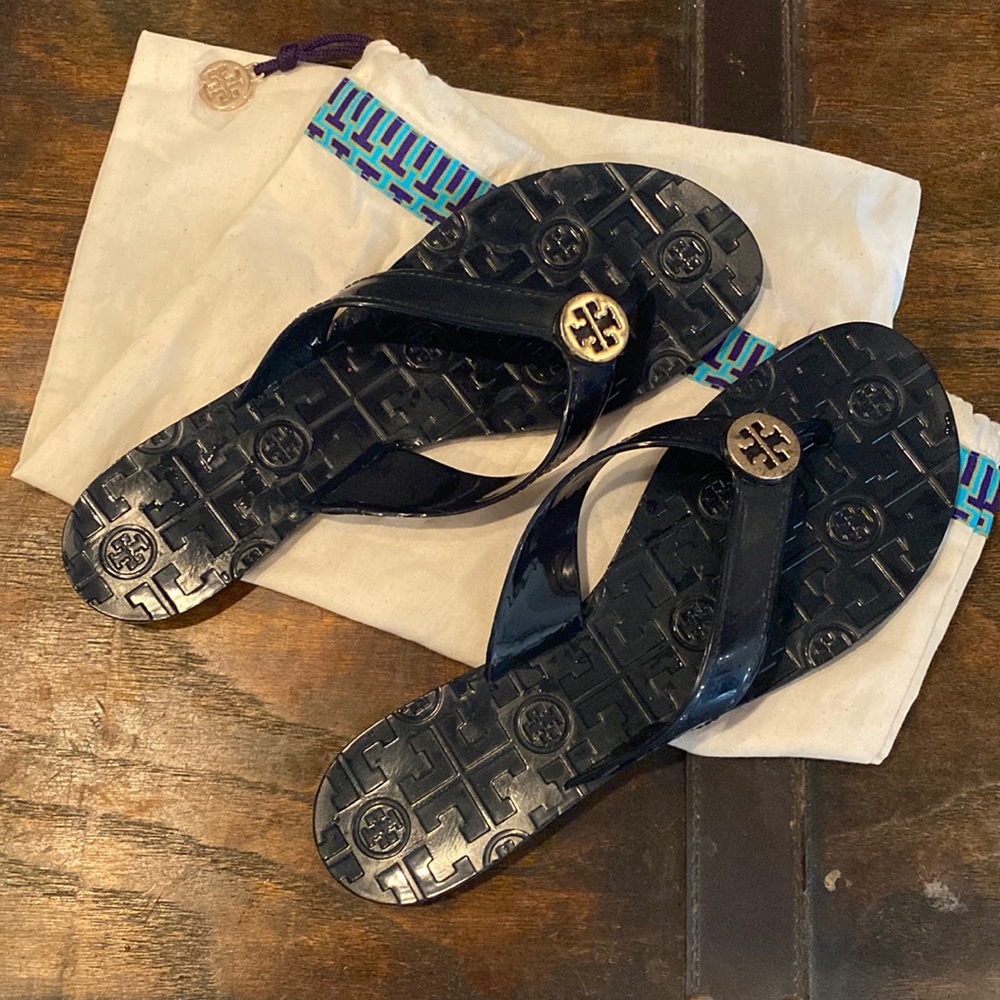Tory Burch women’s “Thora” Navy Blue Logo Sandals with Gold Detail Size 7